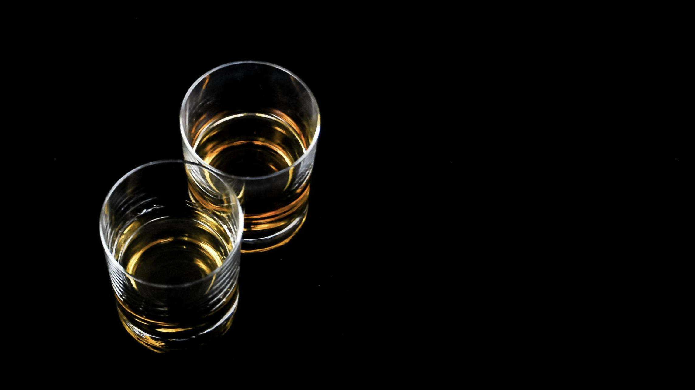 The Pros & Cons of Drinking